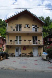 Smeštaj Violeta