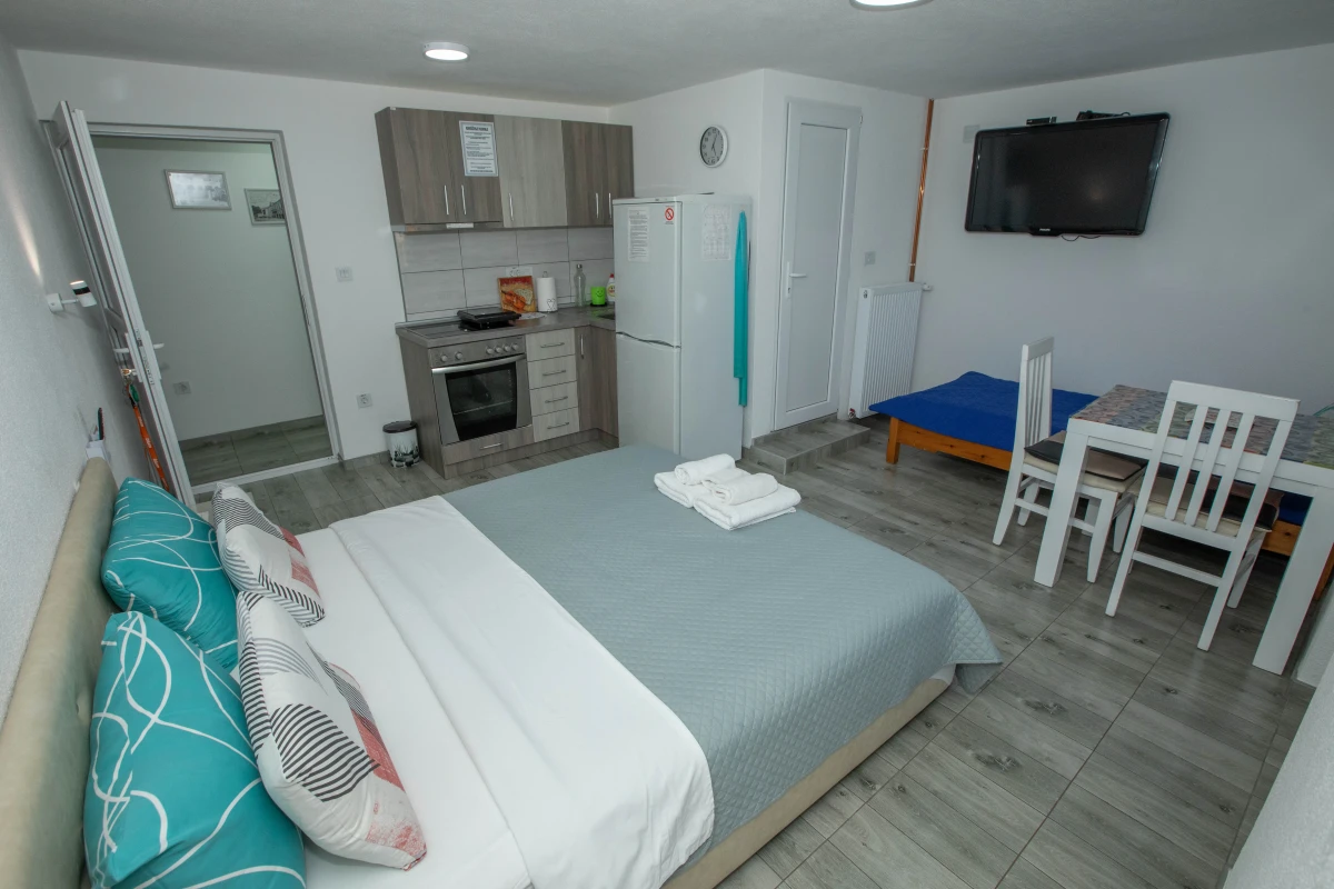 Apartman br. 1