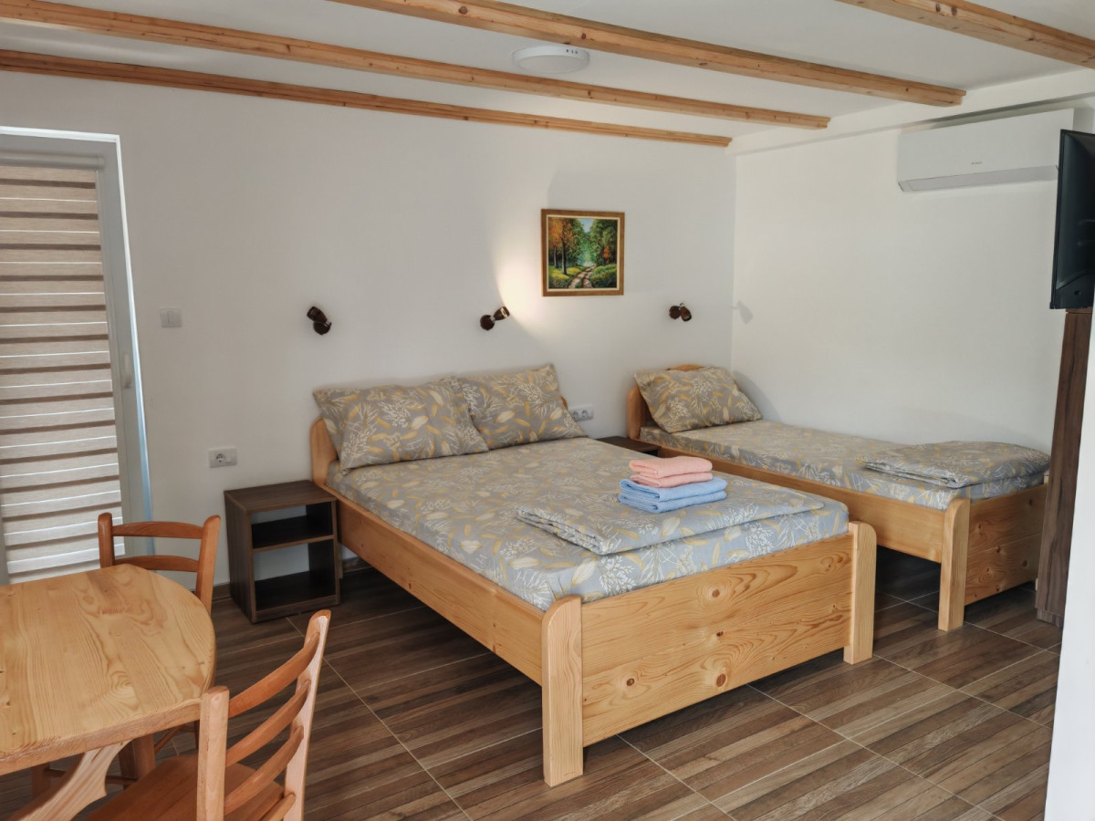 Apartmani 4 i 5